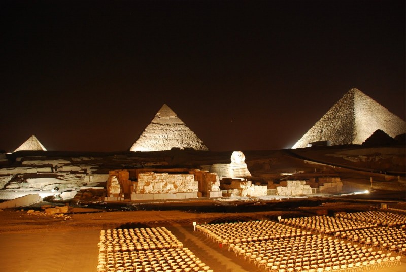 pyramids sound and light show